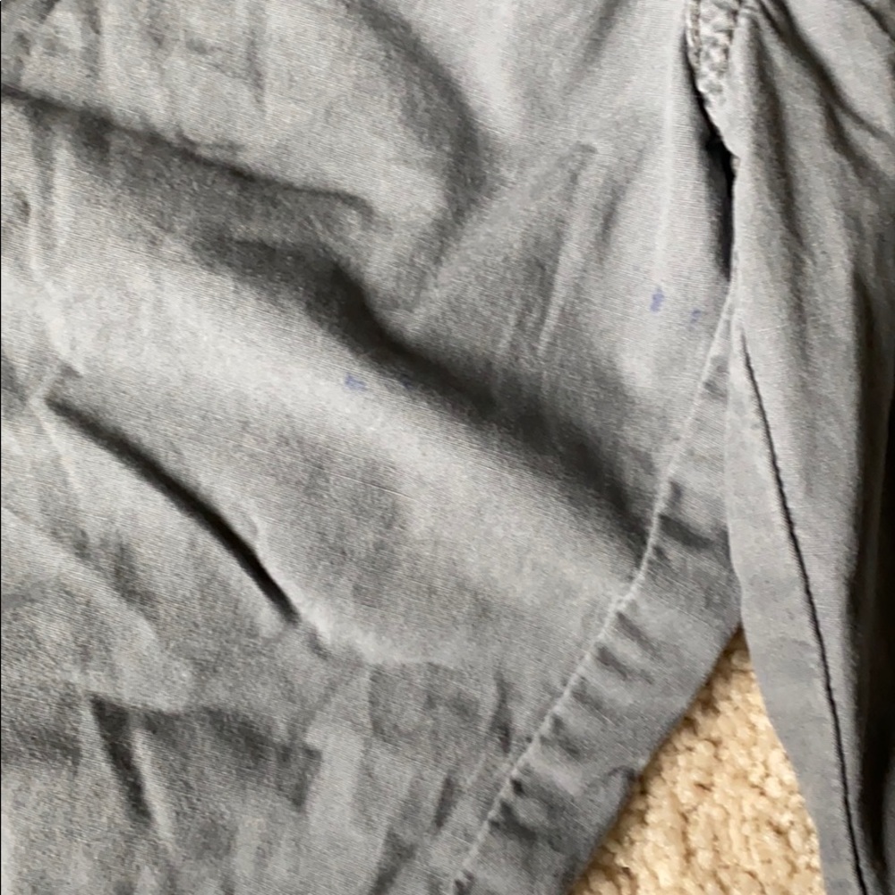 Shorts - Picture 2 of 3